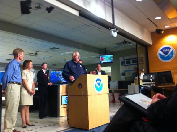 fema administrator fugate at podium